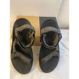 Teva Mens size 10 river hiking sandals gray strap